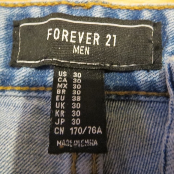 New Forever 21 Men Distressed Bleach Blue Jeans - Picture 6 of 7
